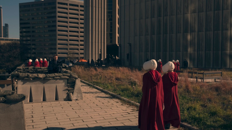 Illustration for article titled The Handmaid's Tale Gives More Proof That Men Are Monsters